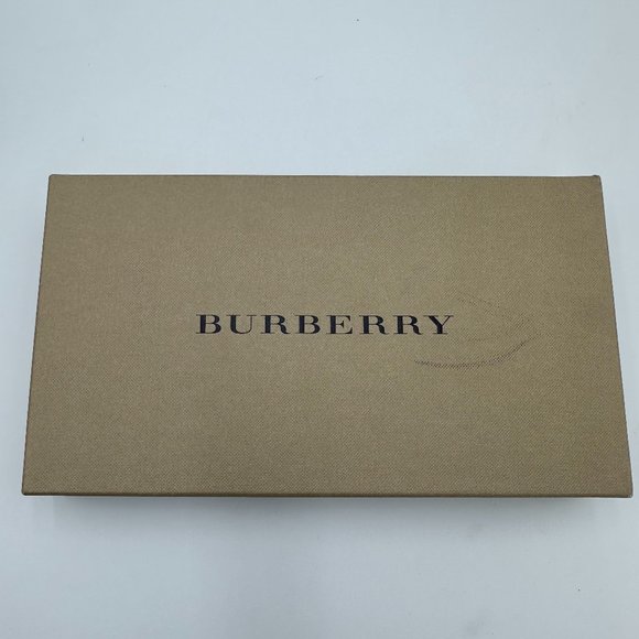 BURBERRY Nova Check Wallet - Picture 15 of 15